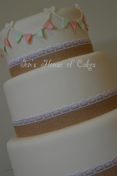 Hessian/Lace Wrapped Wedding Cake