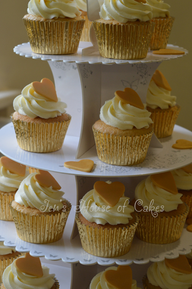 Gold Heart Cupcakes to complement Best Day Ever cake