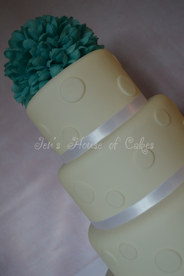 Simply Weddings - Polka Dot Wedding Cake